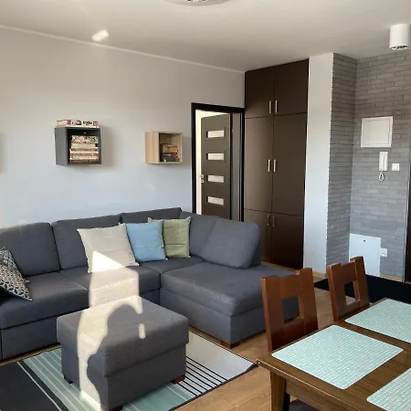Διαμέρισμα Komfortowe Studio 52 M2 W Centrum Grojca *
