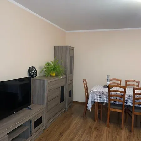 Komfortowe Studio 52 M2 W Centrum Grojca
